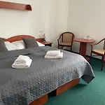 Karolina Hotel 3*