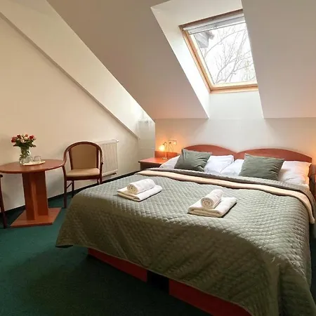 Hotel Karolina 3*