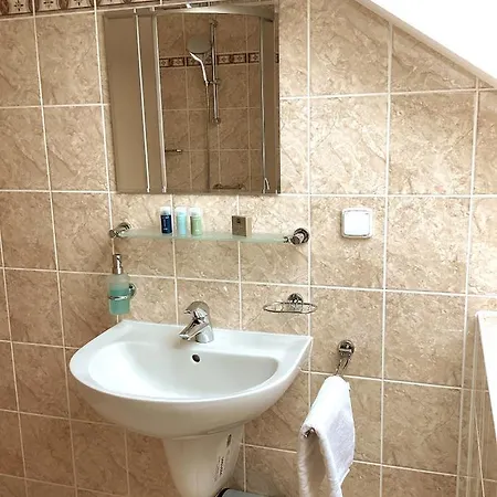 Karolina Otel Karlovy Vary