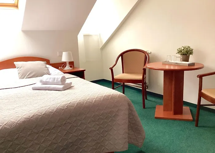 Karolina Otel Karlovy Vary