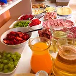 Hotel Karolina 3*