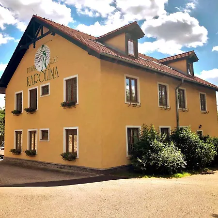 Ξενοδοχείο Karolina 3*