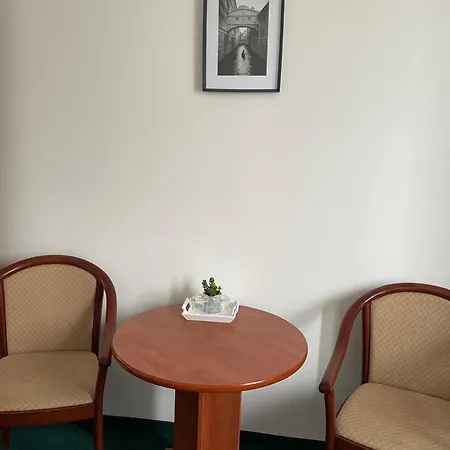 Szálloda Karolina