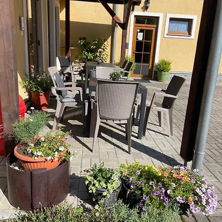 Karolina Ξενοδοχείο 3*