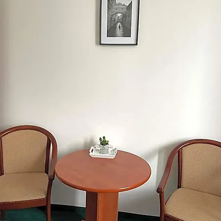 Karolina 3* Karlsbad