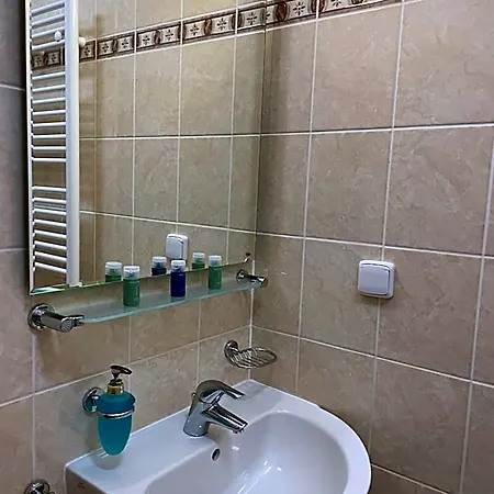 Hotel Karolina 3*
