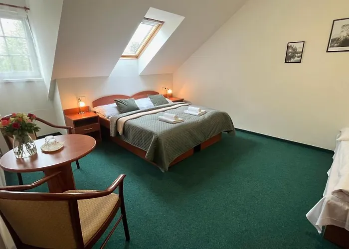 Ξενοδοχείο Karolina 3*