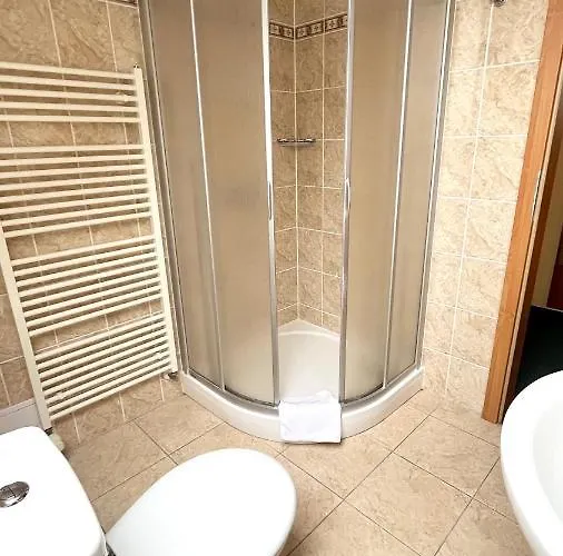 Karolina Ξενοδοχείο Κάρλοβι Βάρι