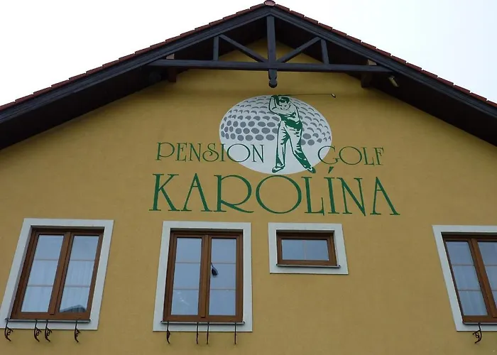 Karolina 3*